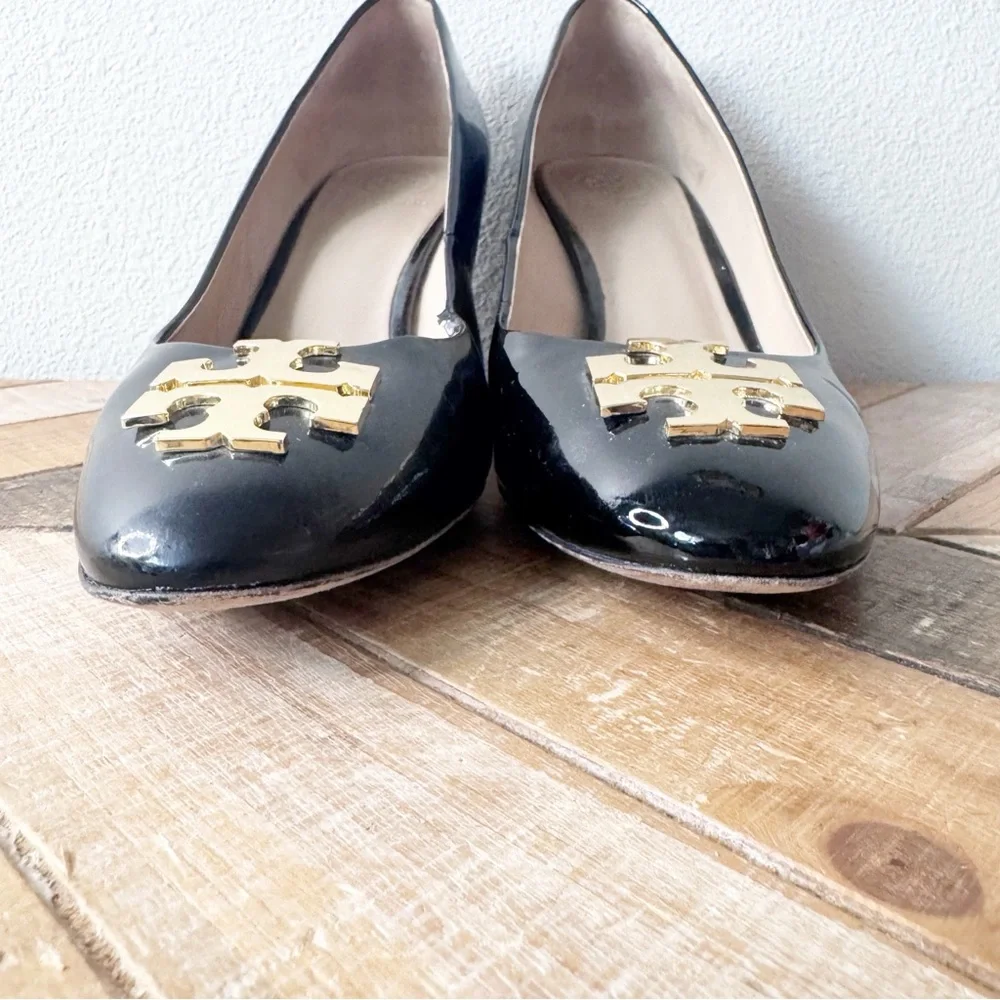 Tory Burch Black Patent Leather Heels with Gold Accents - Picture 6 of 14